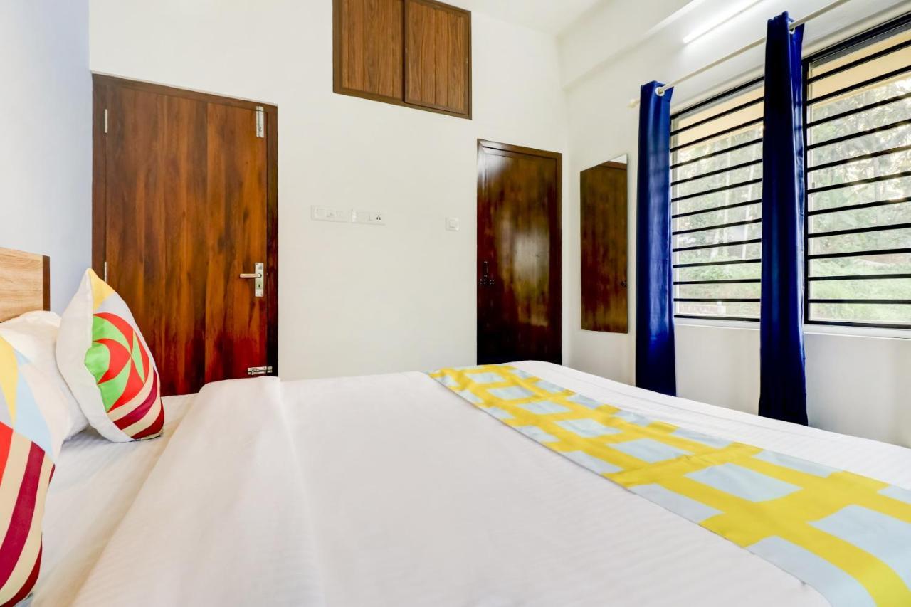 Oyo Home 78041 Luxurious Stay Sastha Homes Kozhikode Exterior photo