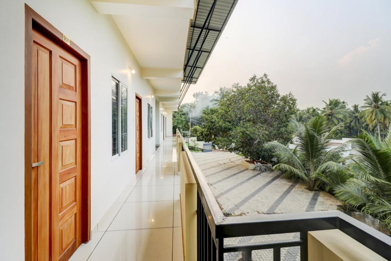 Oyo Home 78041 Luxurious Stay Sastha Homes Kozhikode Exterior photo